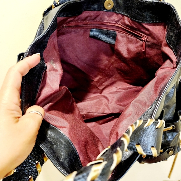 Mauricio Taituti Women's Black Leather Shoulder bag - Picture 10 of 14